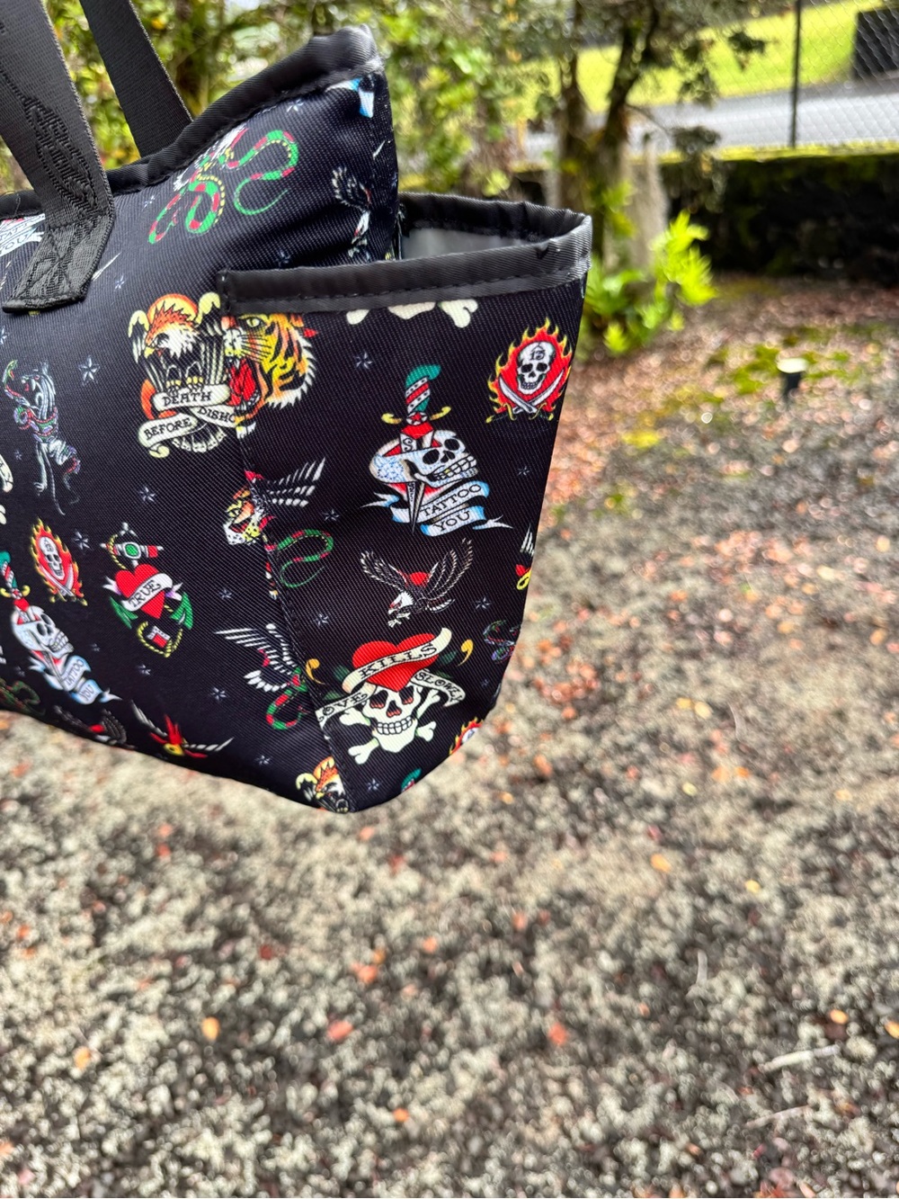Ed Hardy NWT Thermal Lunch Tote Skull Tattoo Print - Picture 8 of 10